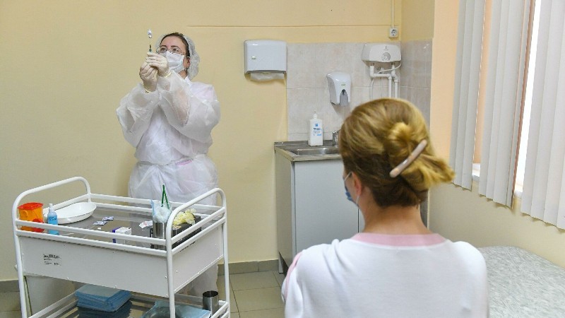 Высокие темпы вакцинации от коронавируса отметили в Якутии на прошлой неделе