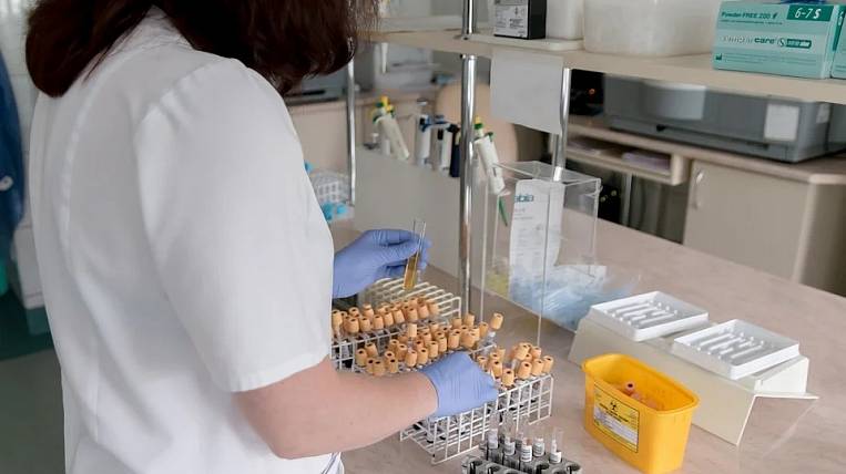 105 новых случаев коронавируса выявили в Якутии за сутки