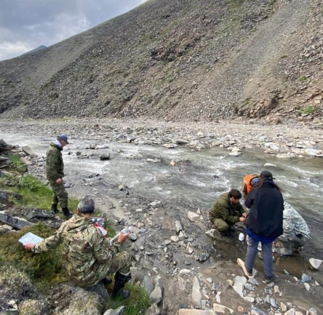 Загрязнение двух рек выявили в Кобяйском районе Якутии