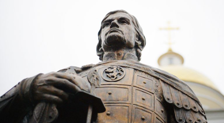 Памятник князю Александру Невскому появится в Алма-Ате