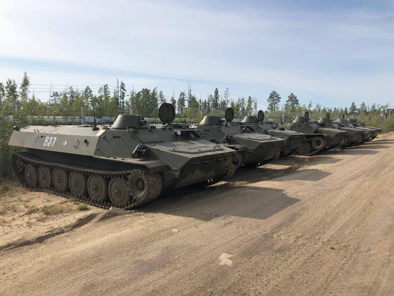 Военная техника Минобороны РФ прибыла на ж/д станцию «Нижний Бестях» в Якутии