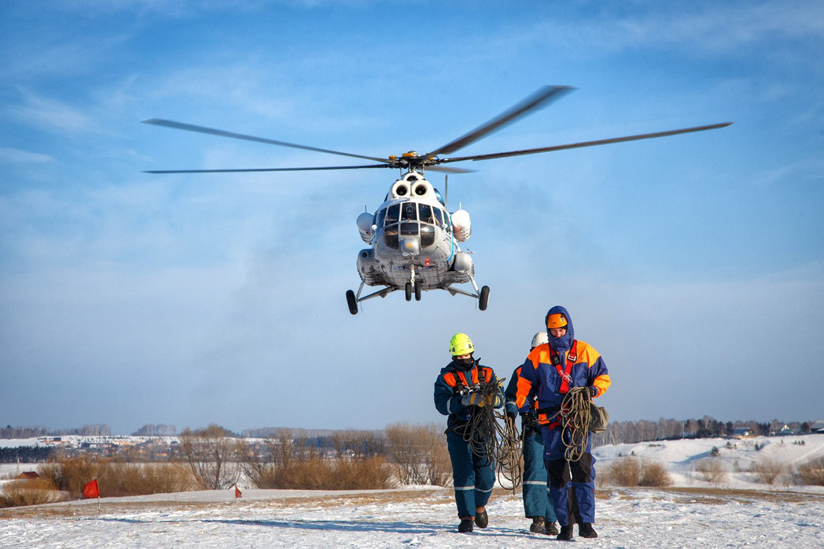 Специалисты МЧС на учениях в Арктике впервые отработают эвакуацию людей с ИВЛ