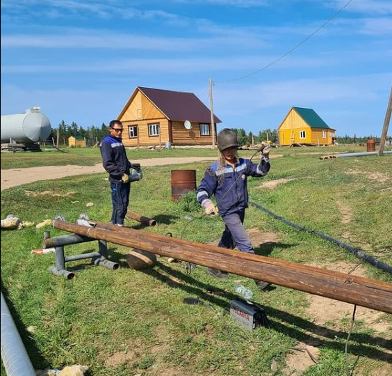 Дома в селах Хангаласского района Якутии подключают к централизованному теплоснабжению