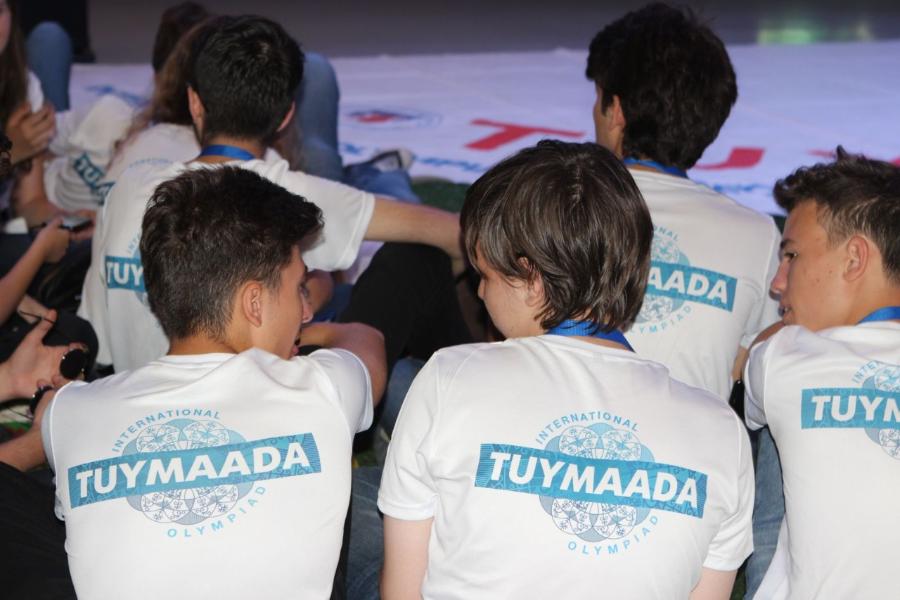 Международная олимпиада школьников «Туймаада» завершилась в Якутии