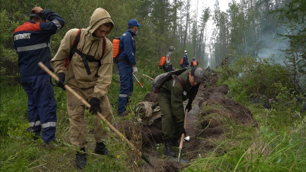 Круглосуточное дежурство будут вести в селах Якутии из-за возможного усложнения лесопожарной обстановки