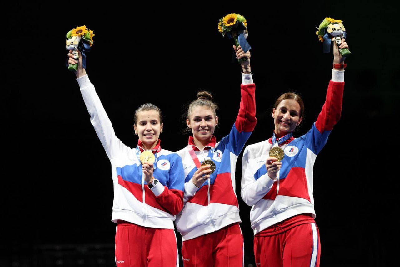 Российские саблистки завоевали золото в командных соревнованиях Олимпиады