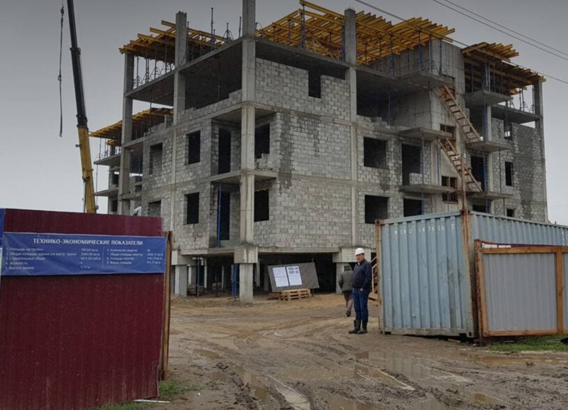 Новый дом для переселенцев из аварийного жилья введут в якутском селе Борогонцы в 2022 году