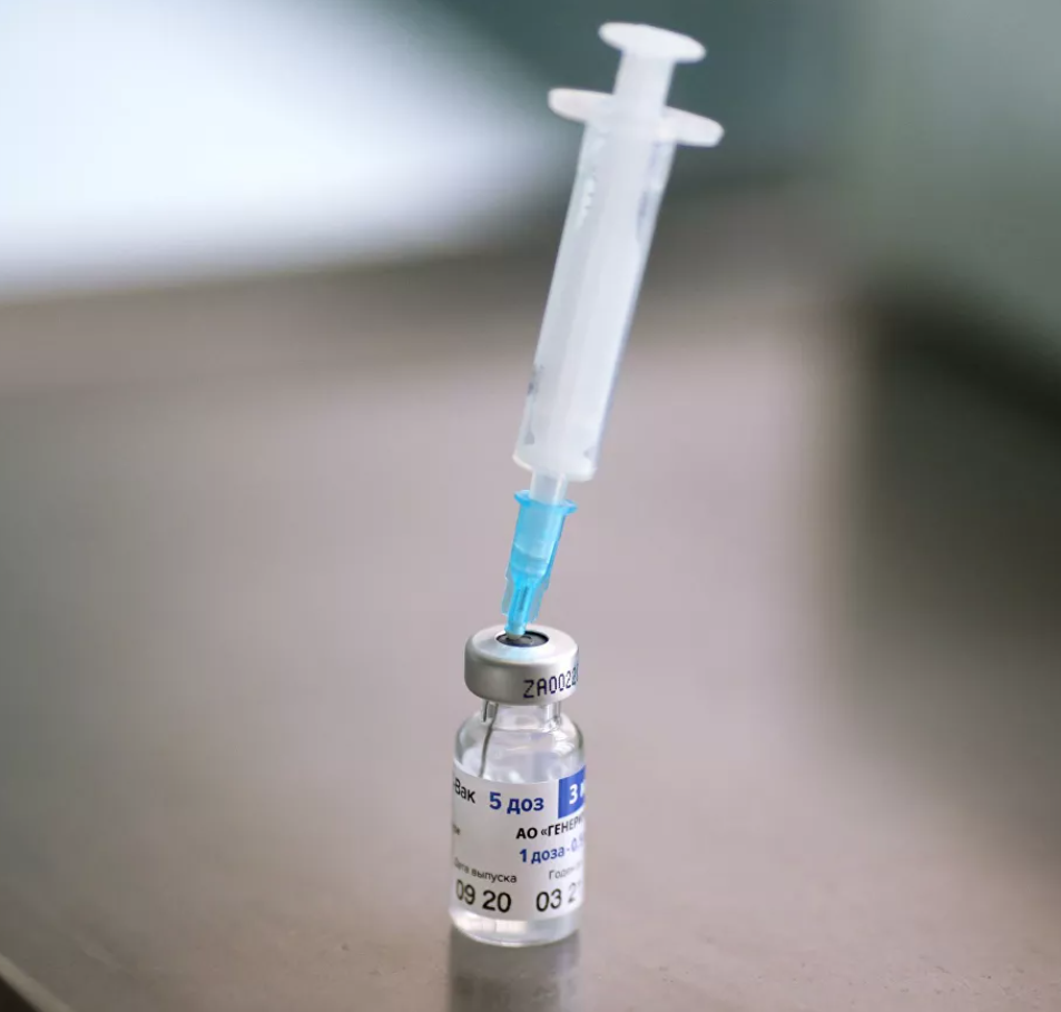 План вакцинации от COVID-19 выполнили на 62,1% в Хангаласском районе Якутии