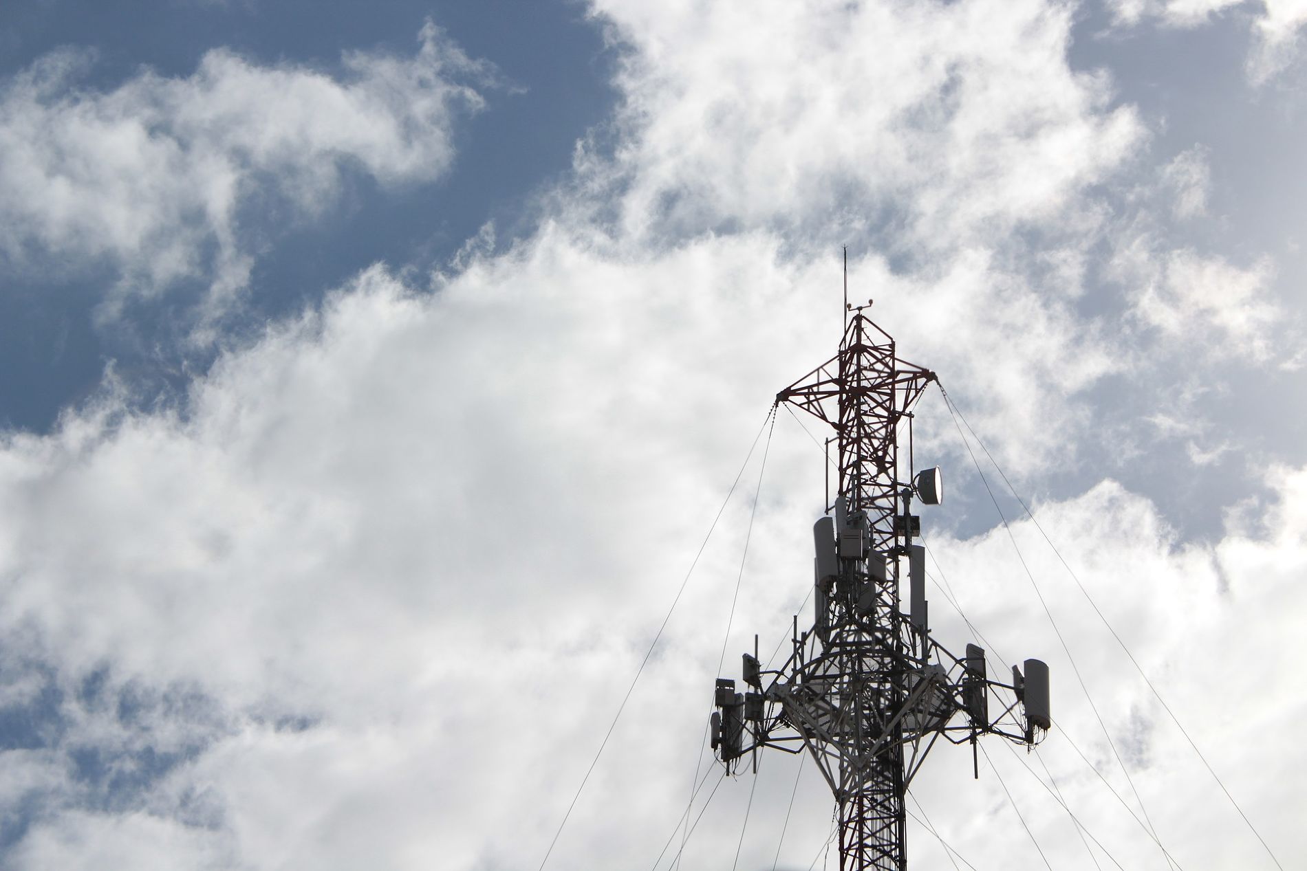 Мобильную связь «Билайн» восстановят в Томпонском районе Якутии в течение двух суток
