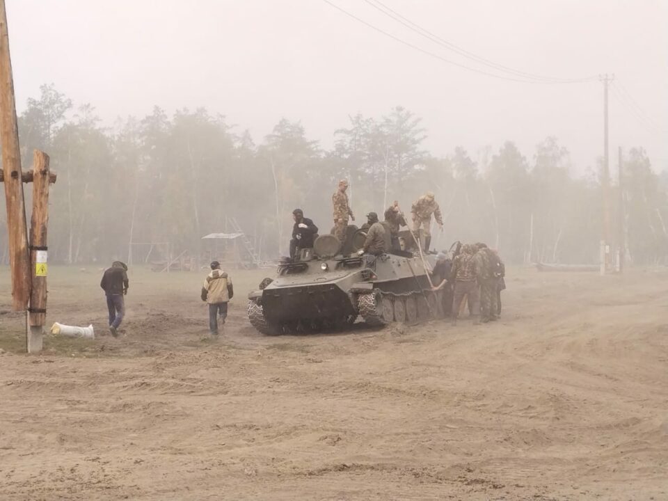 Более 400 человек задействованы в тушении лесных пожаров Намском районе Якутии