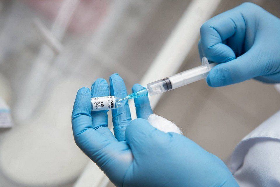 Партия из 8,5 тысяч доз вакцины против гриппа поступила в Ленский район Якутии