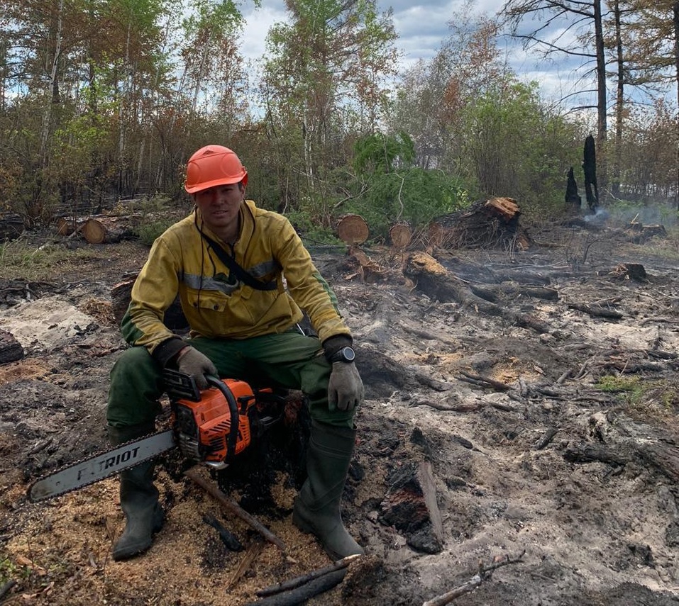 Десантник-пожарный Борис Кручинин: Нельзя делить лесные пожары на «легкие» и «трудные»