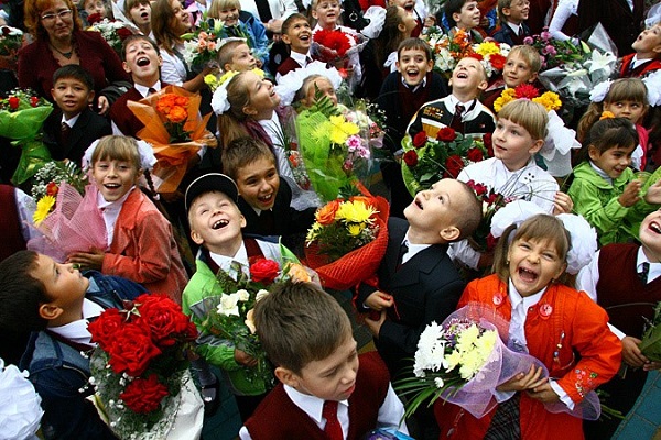 День знаний отмечают в России 1 сентября