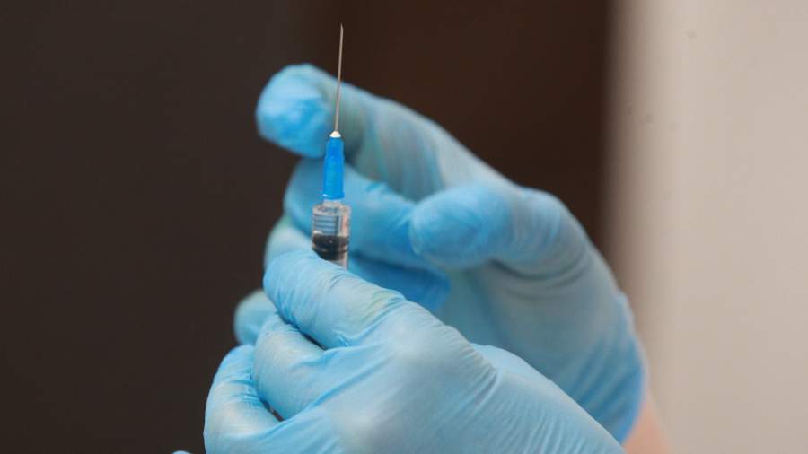 Елена Борисова: Прививка от гриппа защищает и от коронавируса