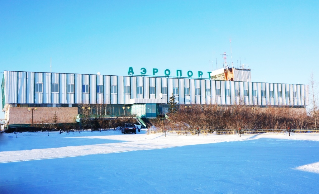 Пассажирские авиарейсы приостановили из-за снега в Удачном Мирнинского района Якутии