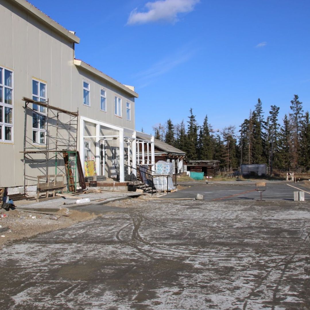 Культурно-спортивный комплекс строят в Илимнирском наслеге в Якутии