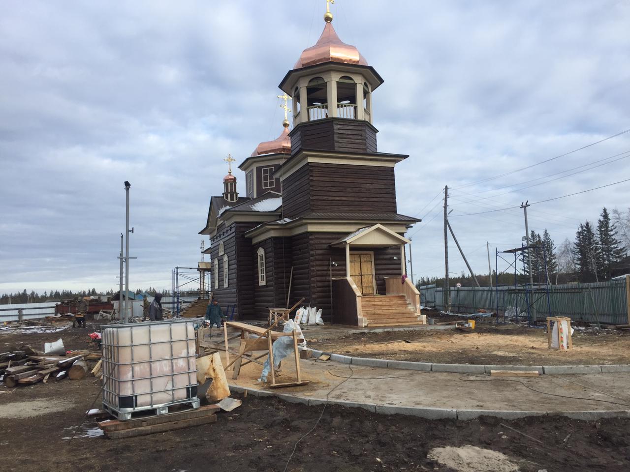 Реставрацию Николаевской церкви ХIХ века завершают в Хангаласском районе Якутии