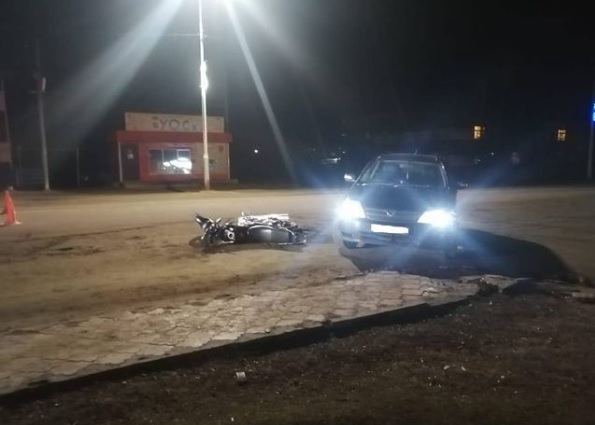 Два подростка пострадали в ДТП в Верхневилюйском районе Якутии