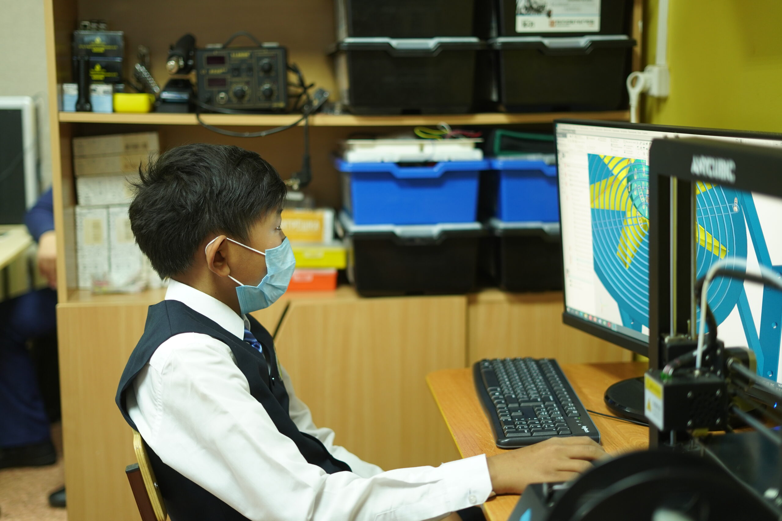 Школьный технопарк открыли в селе Майя в Якутии