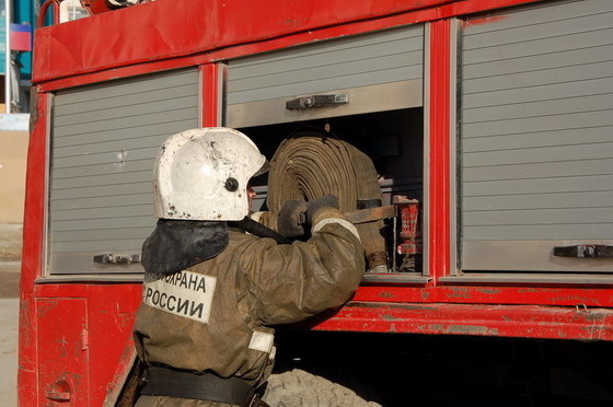 Мужчина погиб при пожаре в частном доме в Якутске