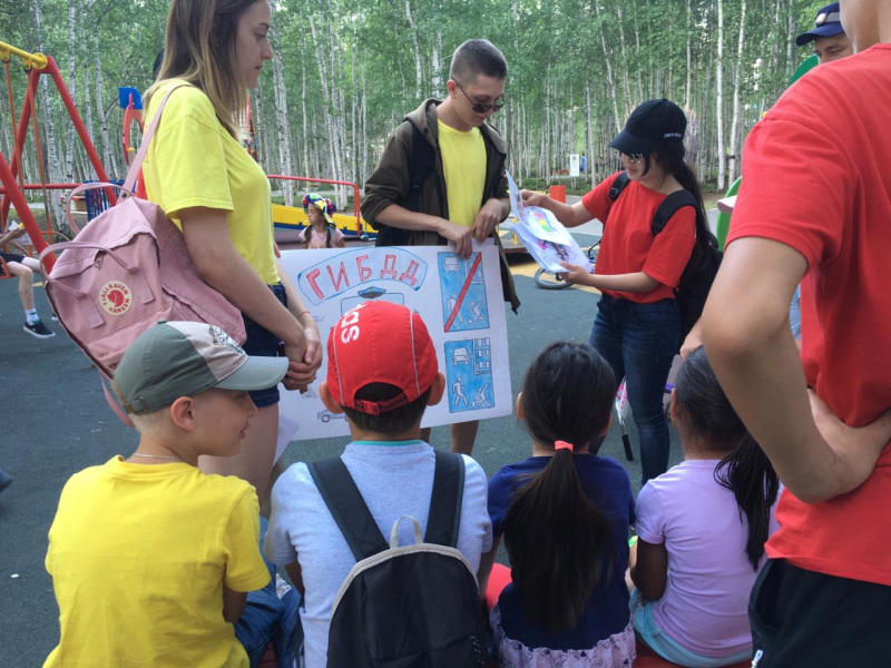«Дворовые вожатые» организовали летний досуг для 3,6 тыс детей в Якутии