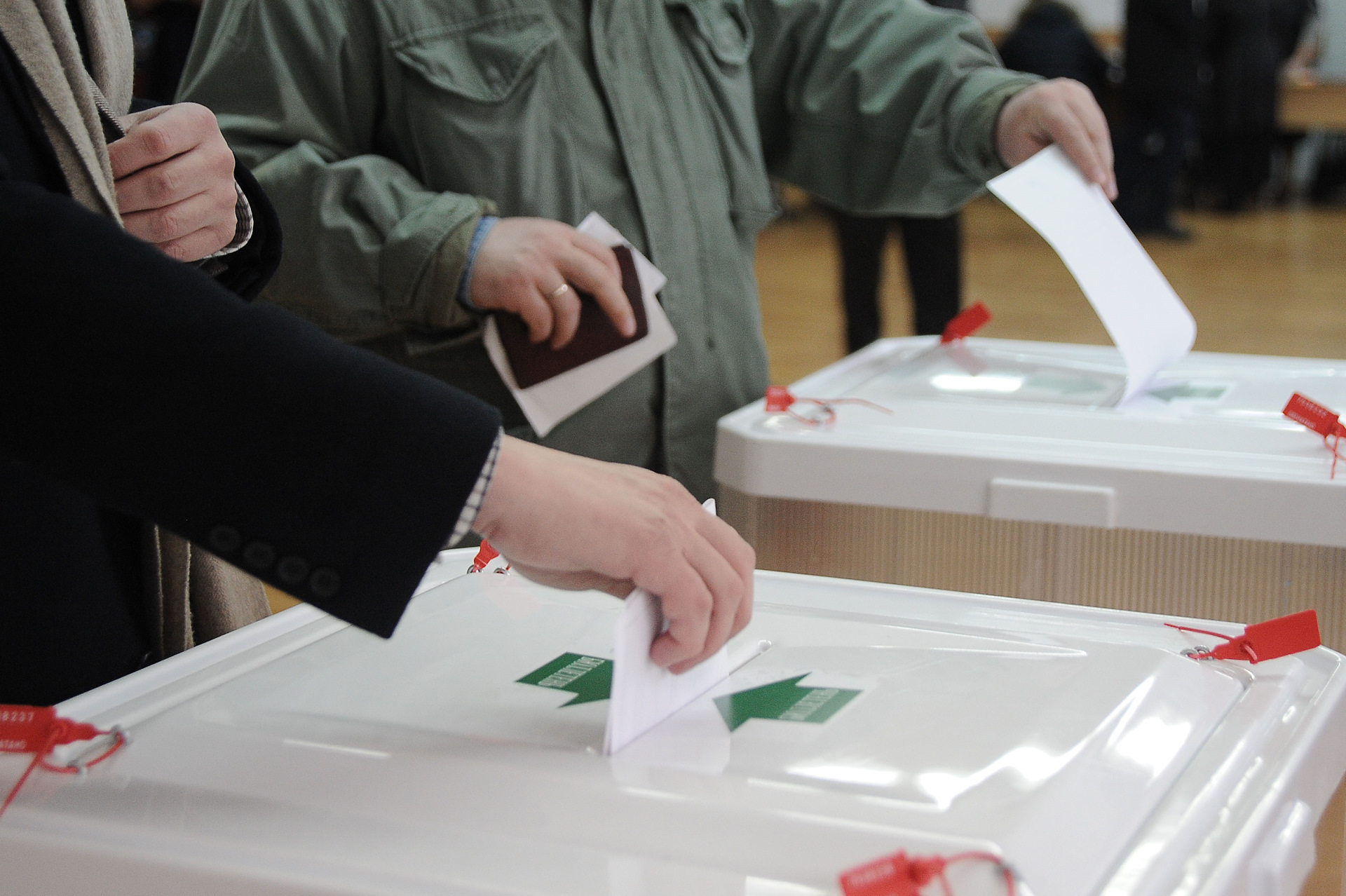 Досрочные выборы глав двух районов пройдут в Якутии