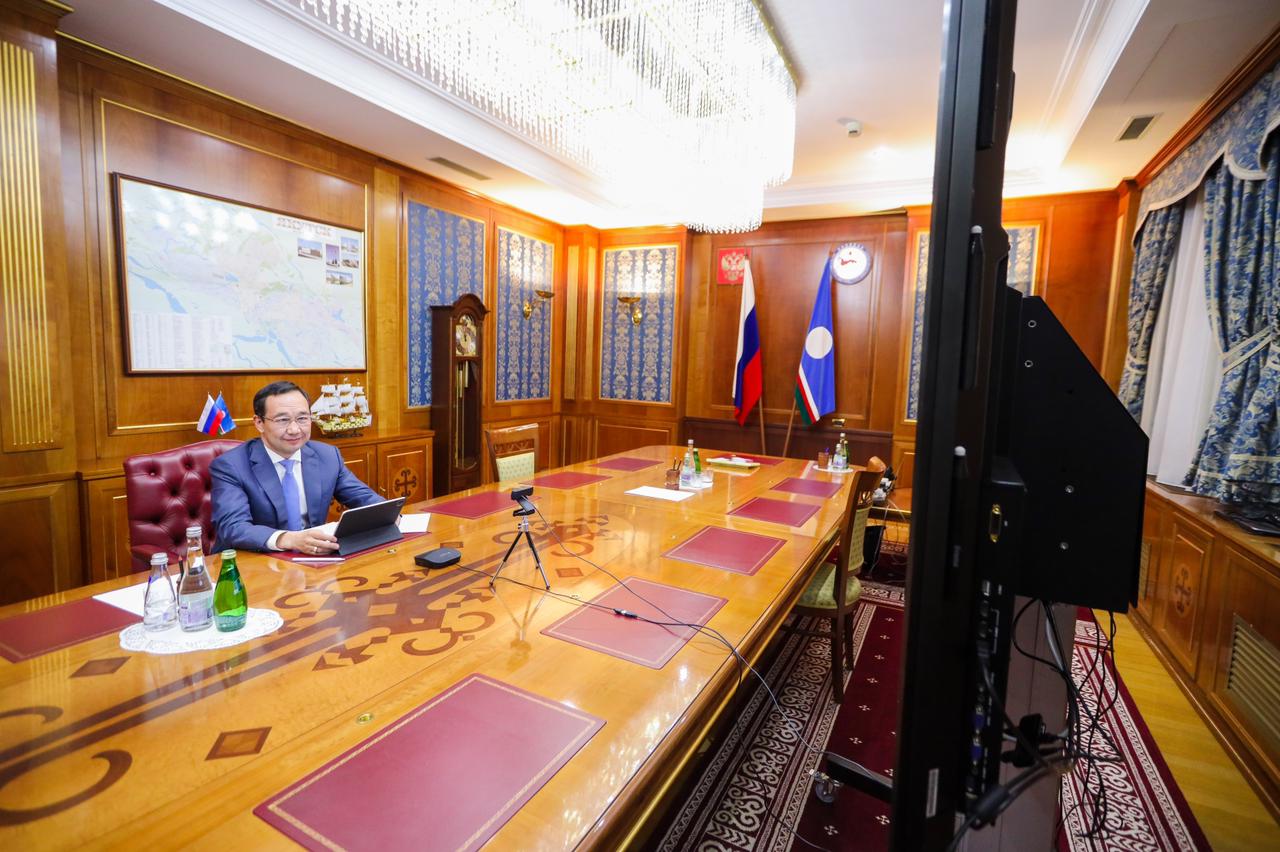 Айсен Николаев представил инициативы Якутии по предотвращению последствий изменения климата
