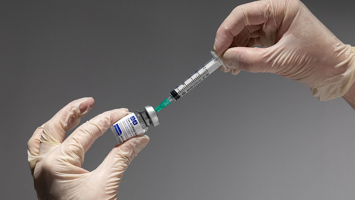 Почти 370 тысяч человек получили вакцину против коронавируса в Якутии