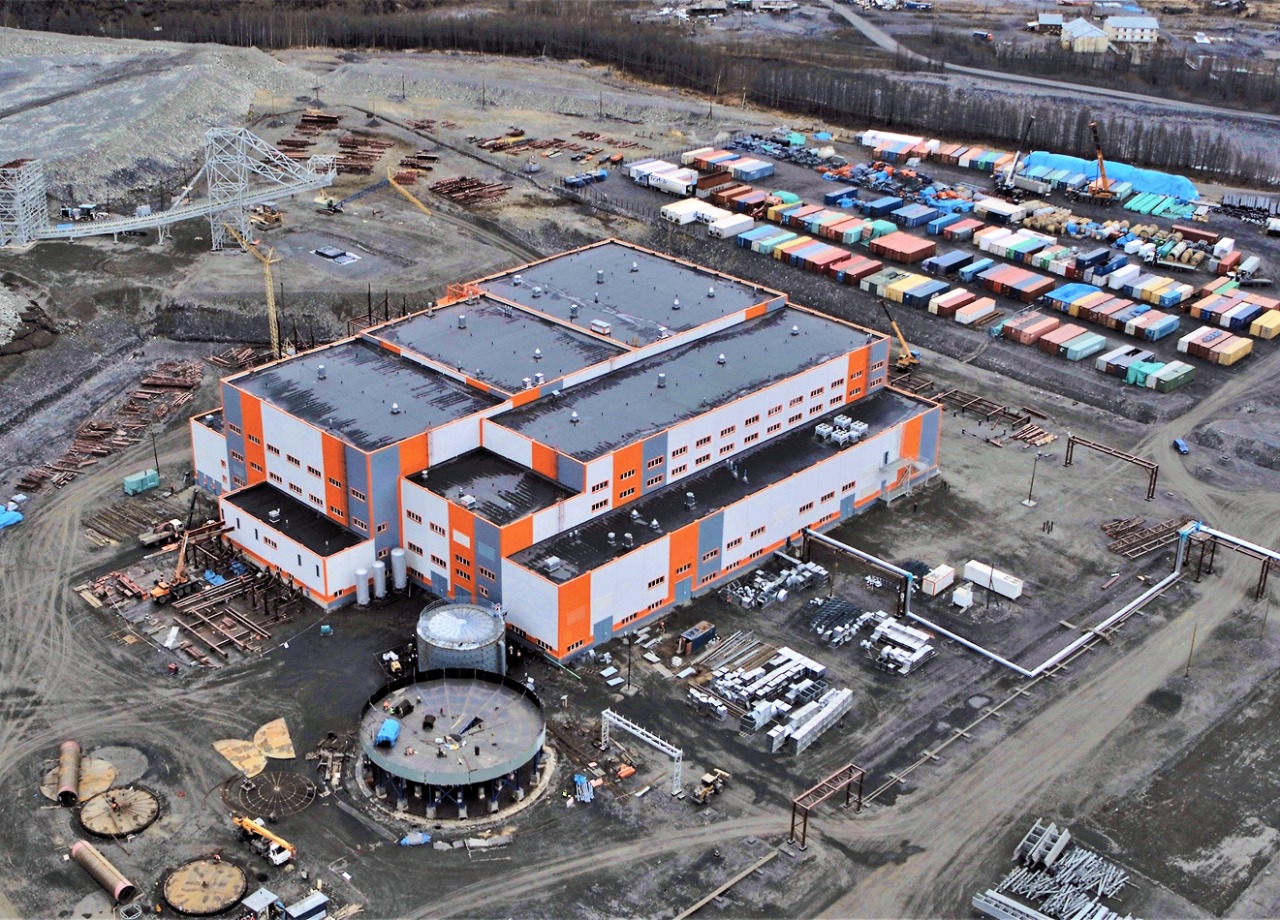 Горно-обогатительный комбинат запустили на Нежданинском месторождении в Якутии