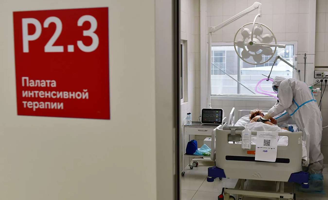 140 пациентов с COVID-19 находятся в тяжелом состоянии в больницах Якутии