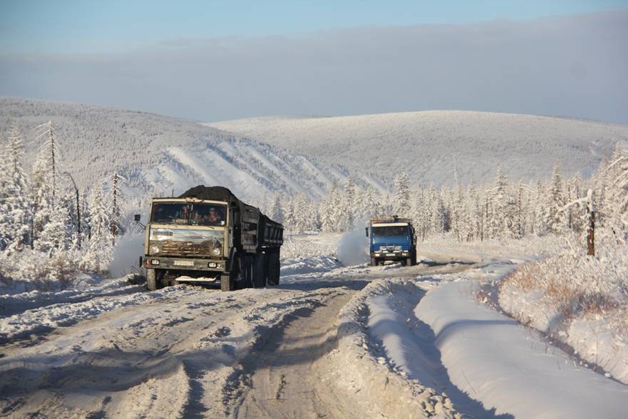 Свыше 870 тыс тонн грузов планируют завести зимниками в районы Якутии