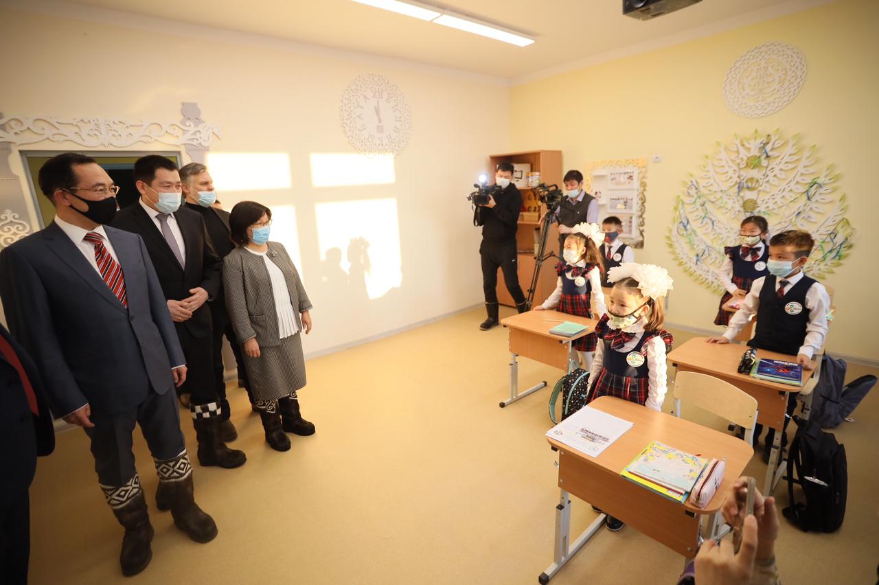 Новую школу открыли в якутском селе Кытанах