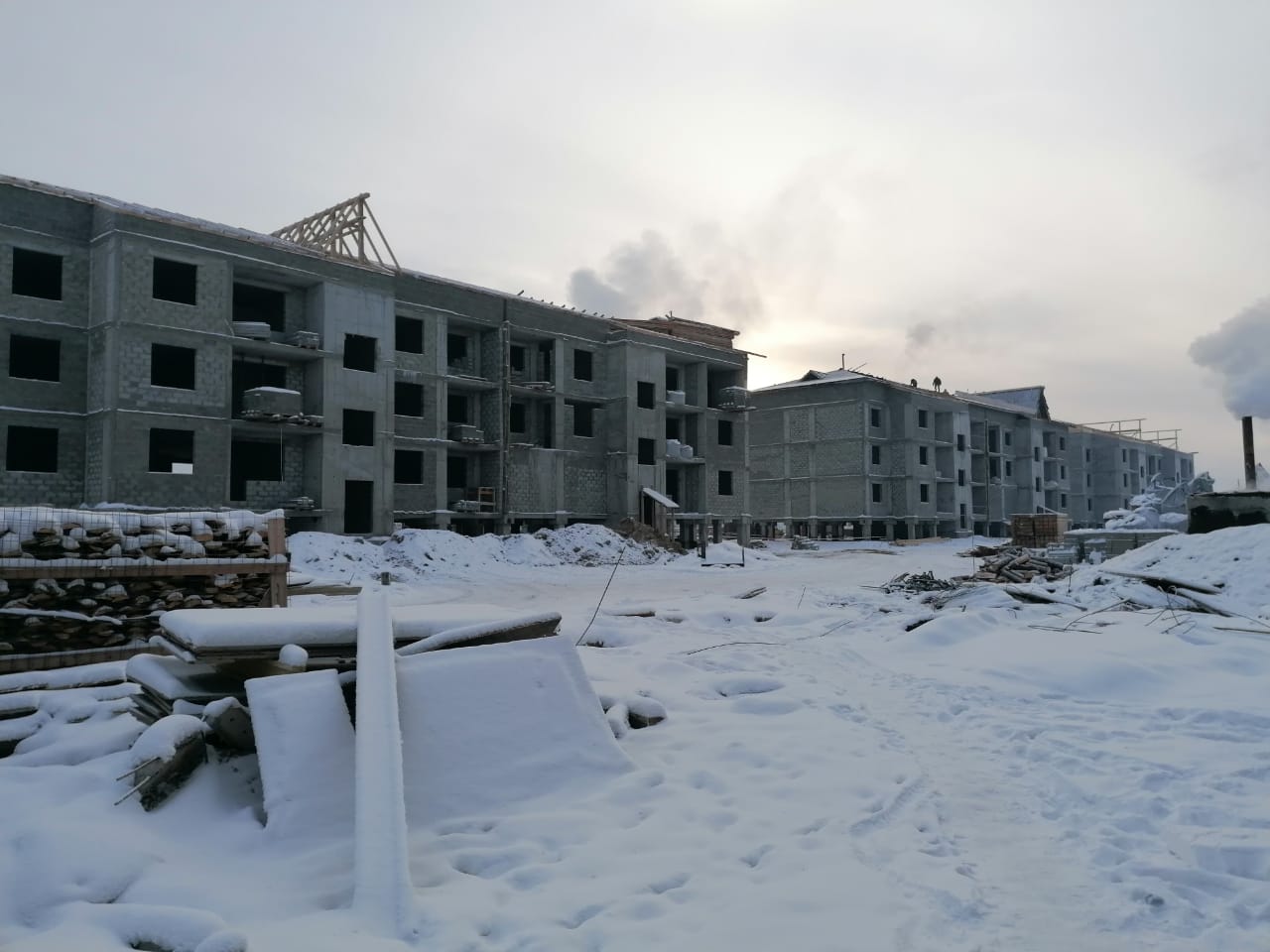 Семь многоквартирных домов построят в якутском селе Бердигестях в 2022 году