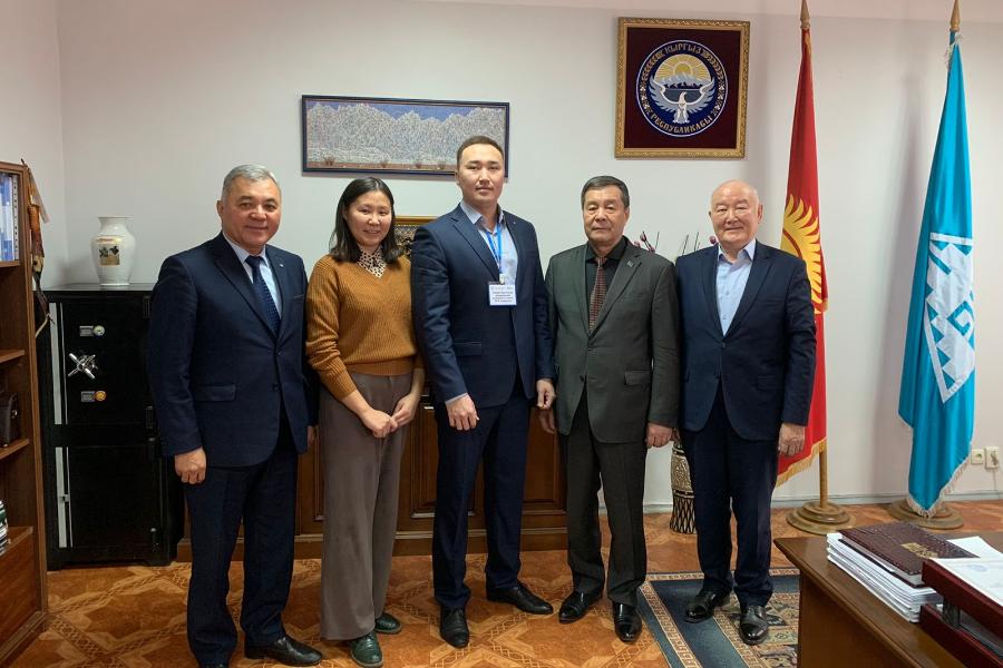 СВФУ запустит образовательные программы с вузами Кыргызстана