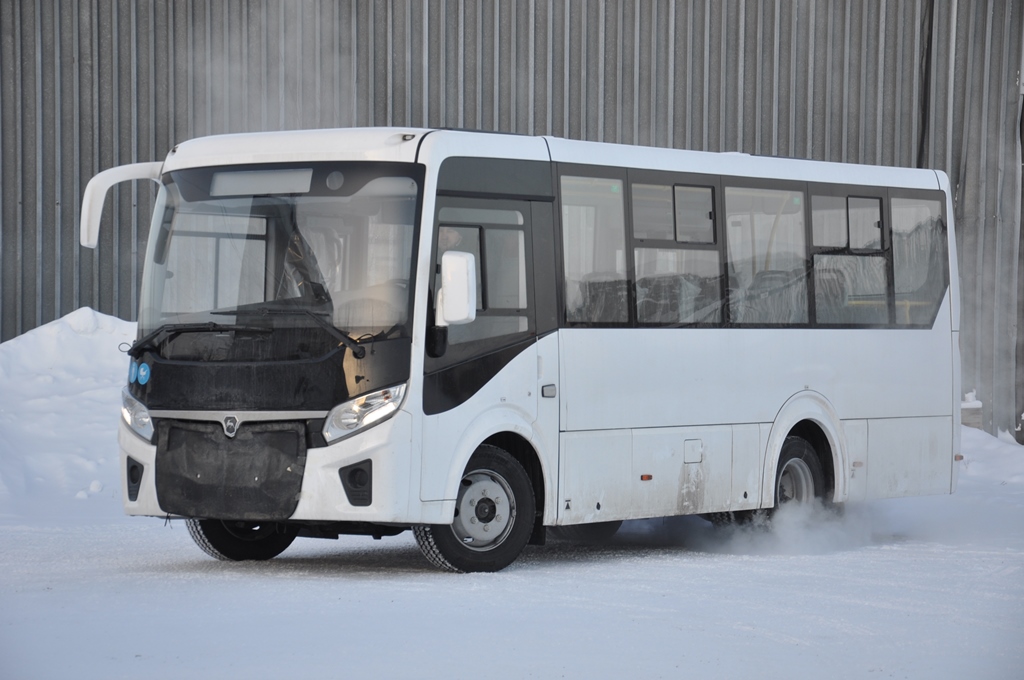 Четыре новых автобуса начнут работу на линиях Ленска в Якутии со следующей недели