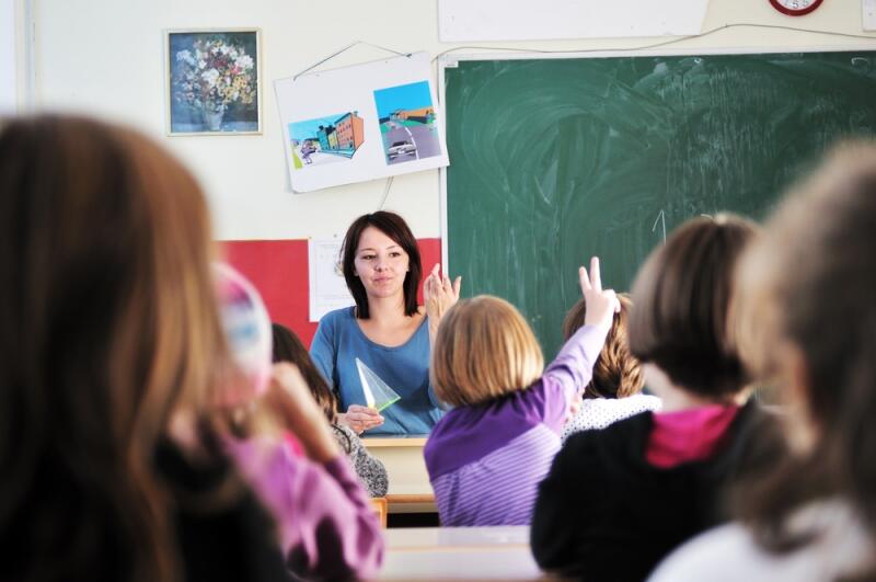 Уроки пройдут очно в школах Якутска 27 декабря