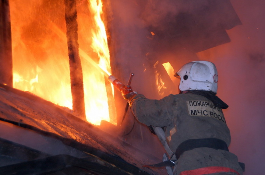 Порядка 400 пожаров произошло в Якутии с начала зимы