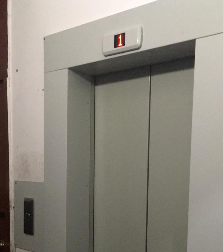 Около 20 лифтов заменили в домах якутского Нерюнгри