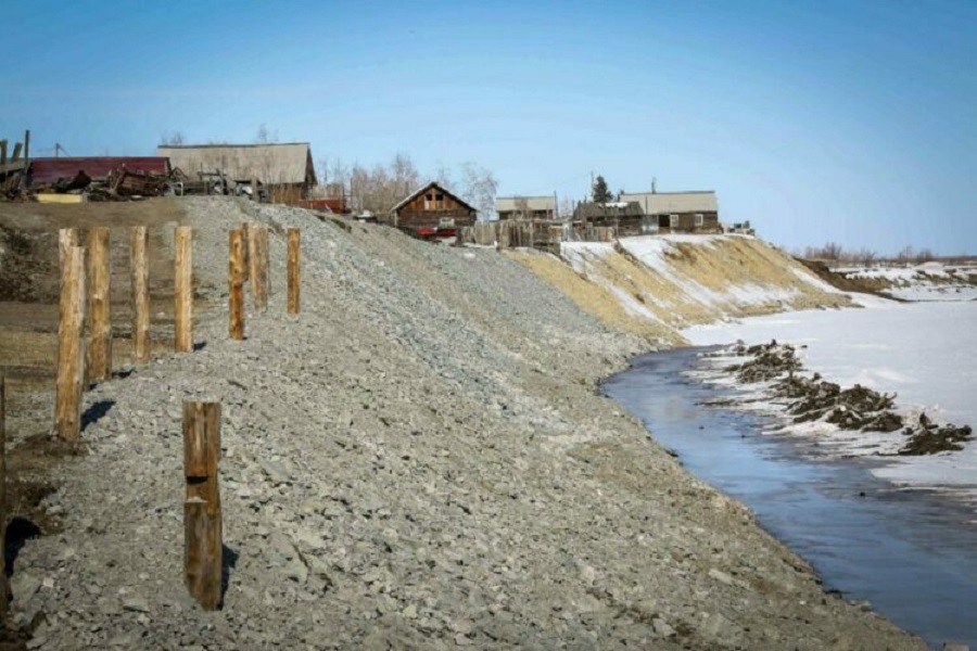 Свыше 730 млн рублей выделят на берегоукрепительные работы в Верхневилюйске в Якутии