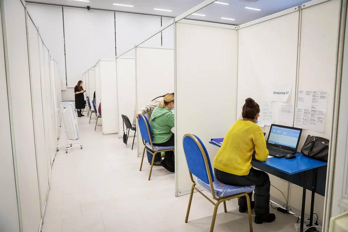 Все поликлиники Якутска подключили к горячей линии по коронавирусу 122