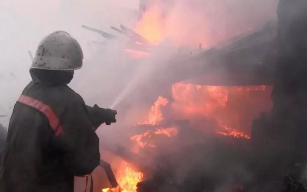 Пожар в жилом доме произошел по ул.Стадухина в Якутске