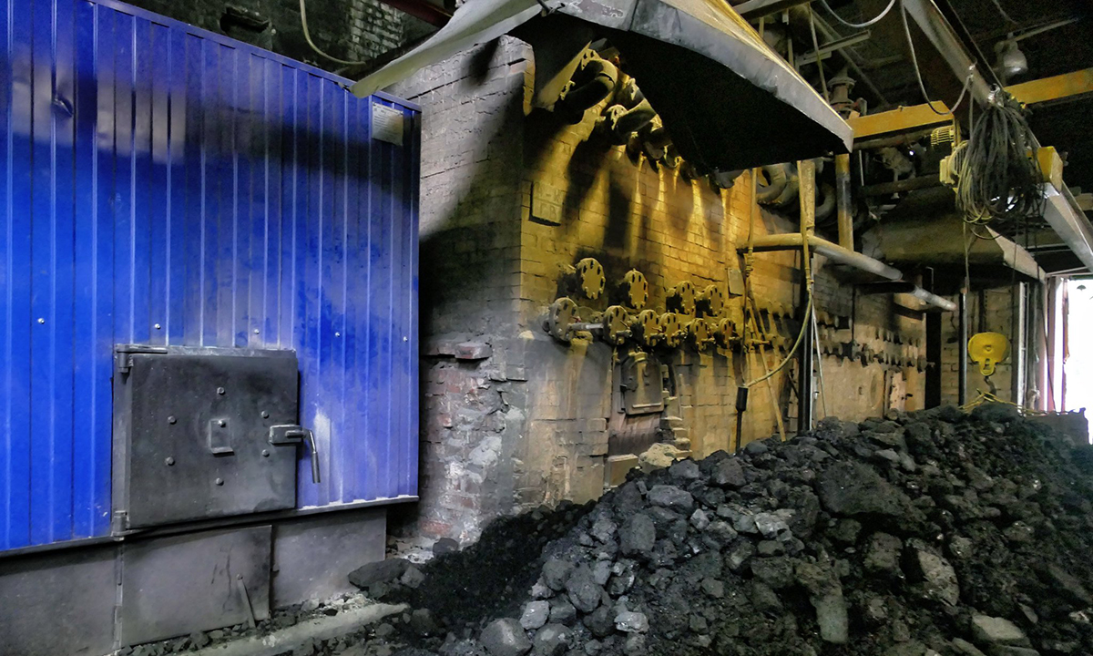 Уголь для котельных промерз в селе Верхоянского района Якутии