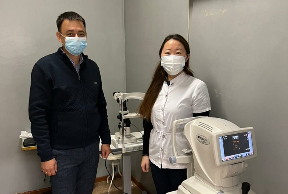 Новое медоборудование для диагностики глазных болезней поступило в Алданский район Якутии