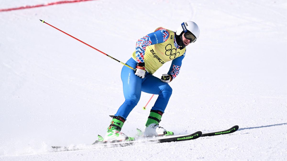 Россиянин завоевал бронзу в ски-кроссе на Олимпиаде в Пекине