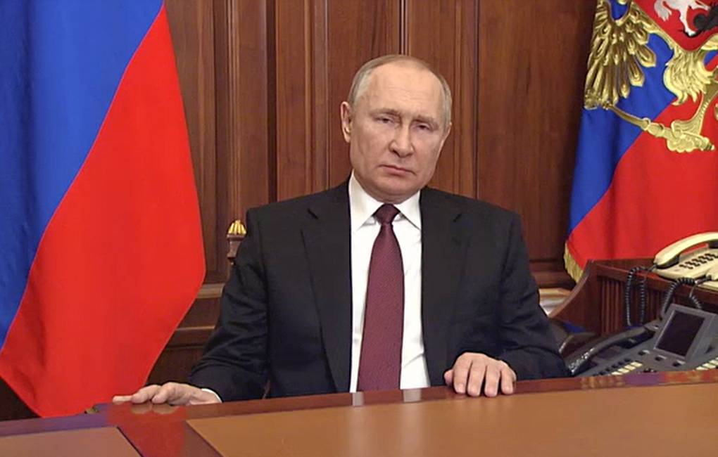 Владимир Путин объявил о проведении специальной военной операции в Донбассе