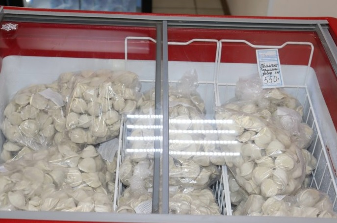 Пельмени местного производства начали продавать в Ленском районе Якутии