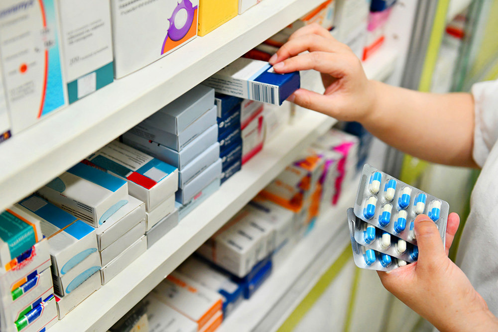 Закупку лекарств для амбулаторных больных с COVID-19 в Якутии проводят в достаточном объеме
