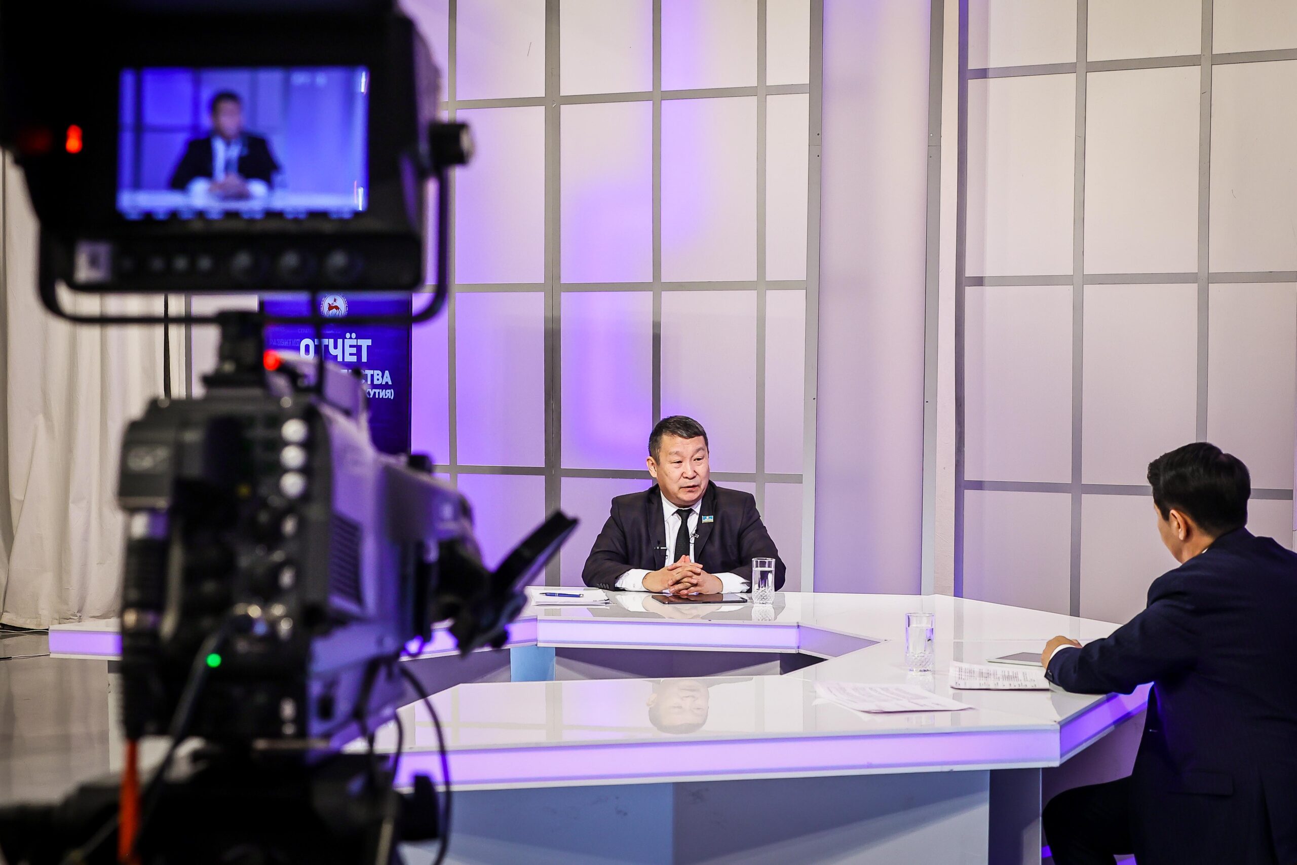 Тема ЖКХ лидировала среди вопросов на отчете правительства Якутии 5 февраля