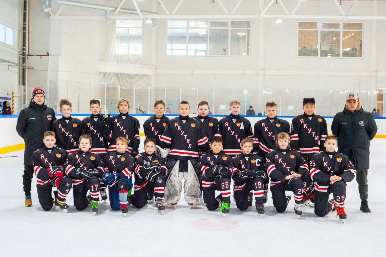 Юные якутские хоккеисты стали победителями турнира «Сибириус»