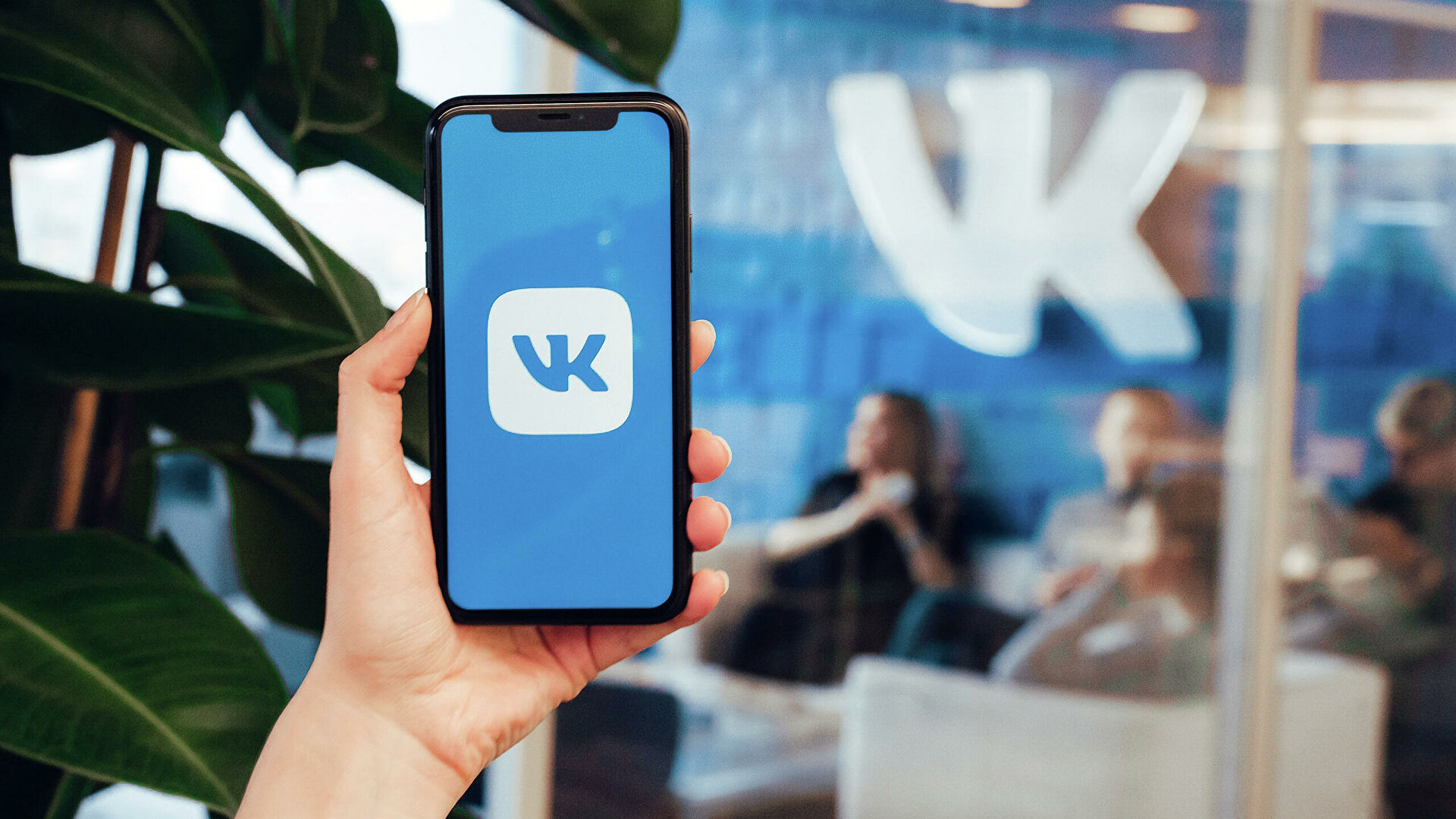 «Вконтакте» разрешит блогерам получать 100% дохода от показа рекламы
